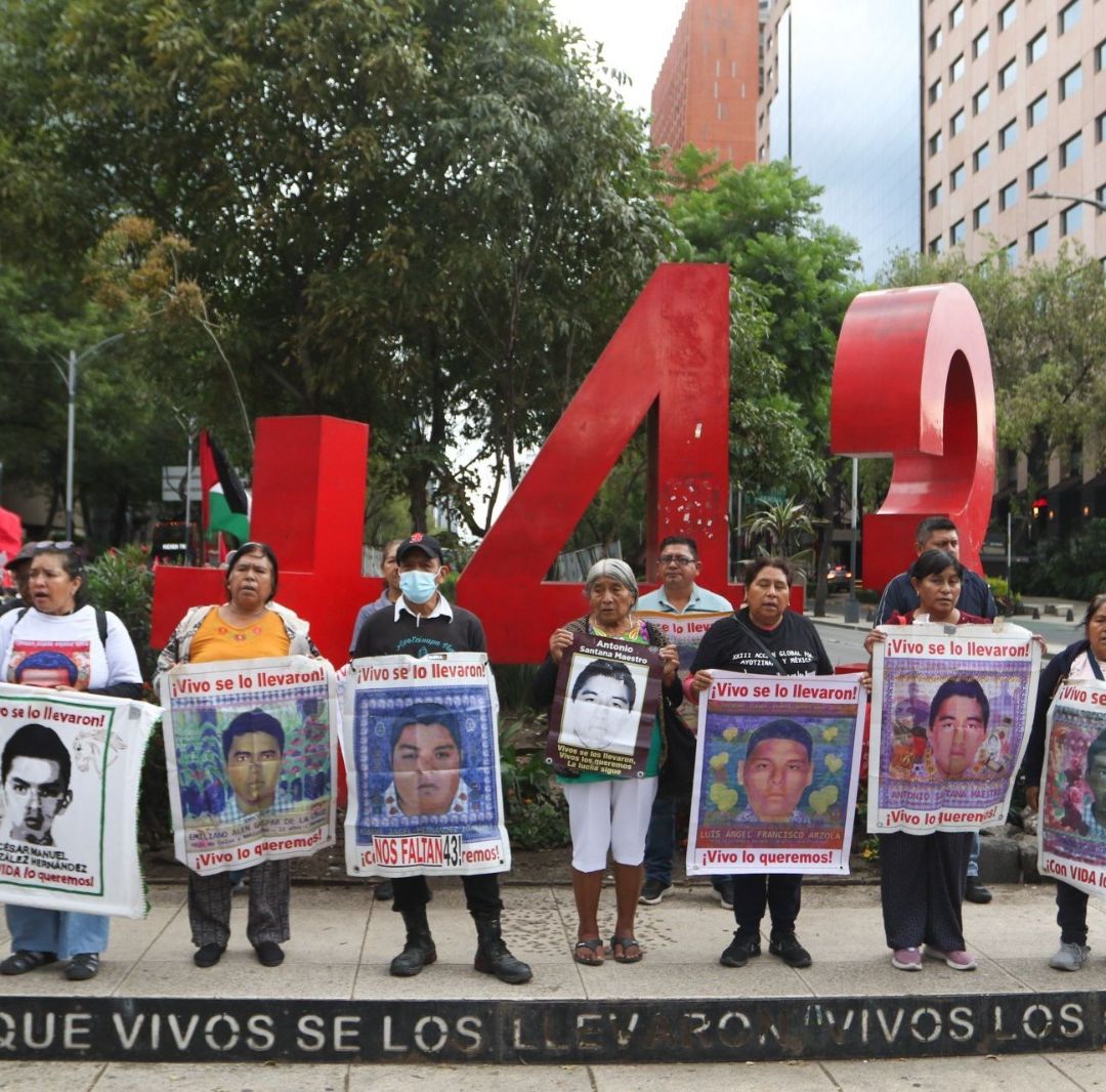 Padres de los 43 normalista de Ayotzinapa. Foto: Cuartoscuro